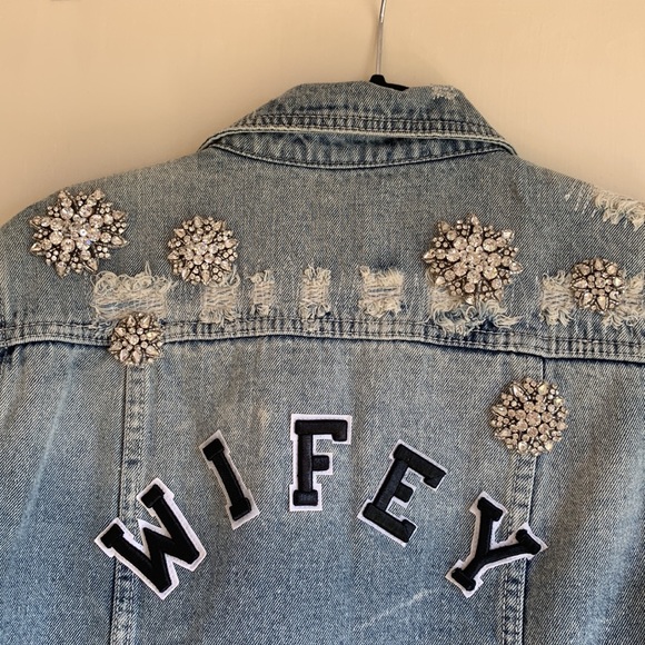 Chosen by KYHA original “WIFEY” bridal jacket, size M. NWOT. - Picture 3 of 6